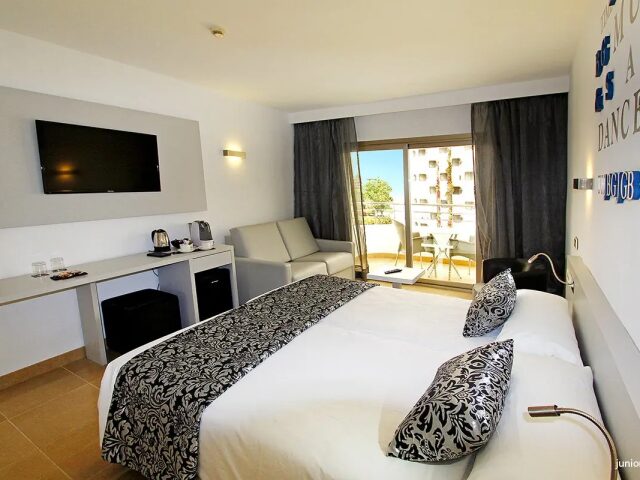 BG Pamplona photo 3