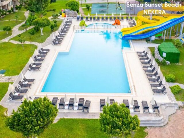 Senza Sunset Beach photo 3