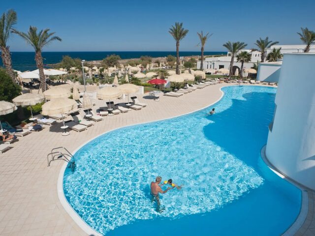 Pietrablu Resort & Spa photo 0