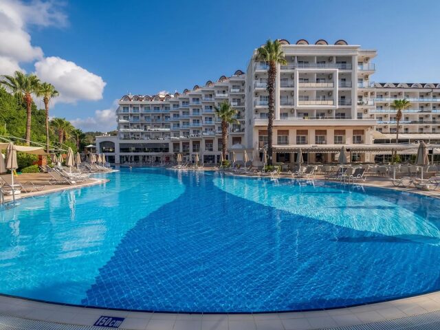 Grand Ideal Premium