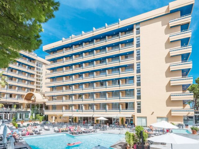 4R Playa Park
