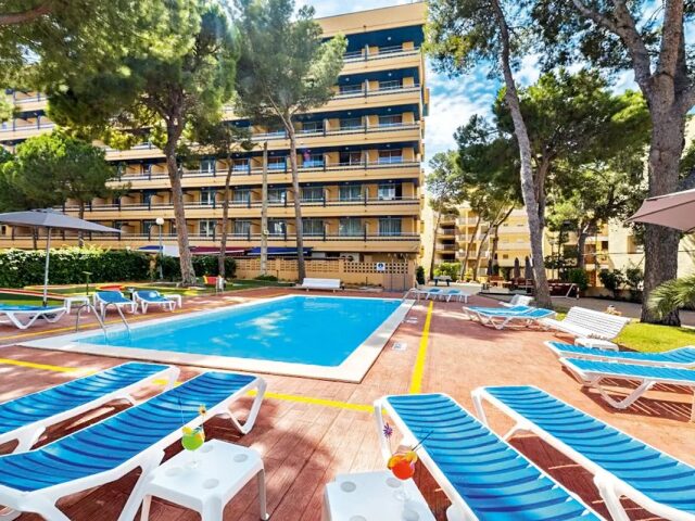 4R Playa Park photo 0