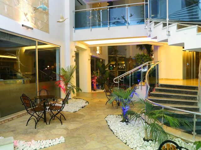 Blue Wave Suite photo 1