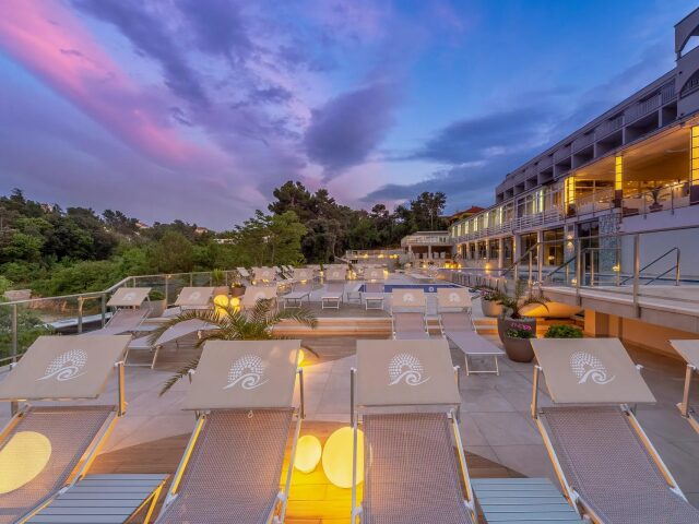 Hotel Malin photo 1