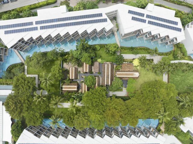 Holiday Inn Resort Phuket Karon Beach by IHG photo 3