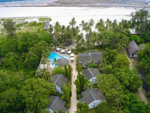 Pinewood Beach Resort & SPA photo 0