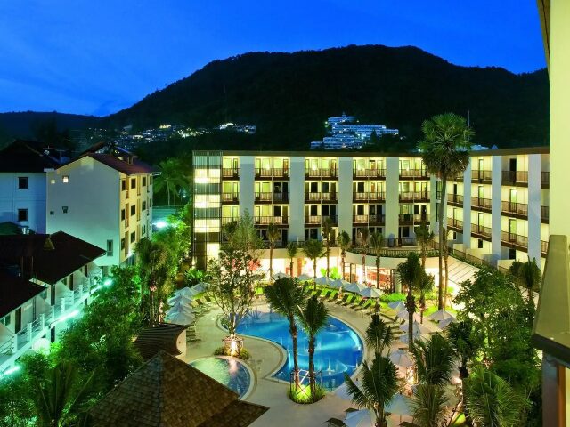 Ibis Phuket Patong photo 0