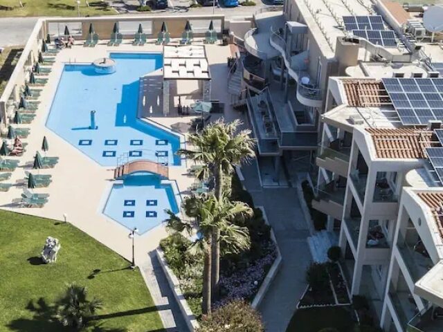 Maleme Mare Beachside photo 2
