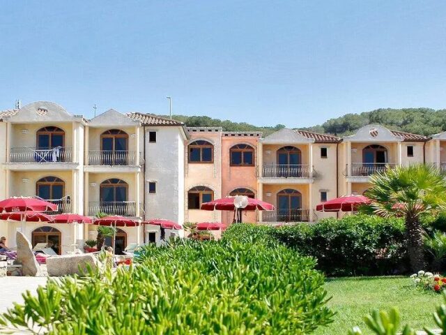 Club Esse Posada Beach Resort photo 1