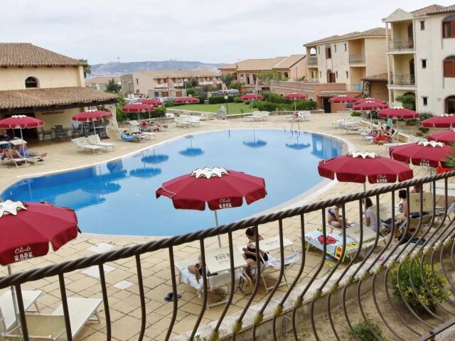 Club Esse Posada Beach Resort photo 0