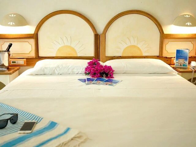 Club Esse Posada Beach Resort photo 2