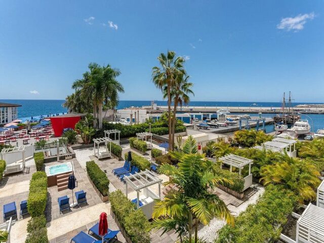 Marina Suites photo 1