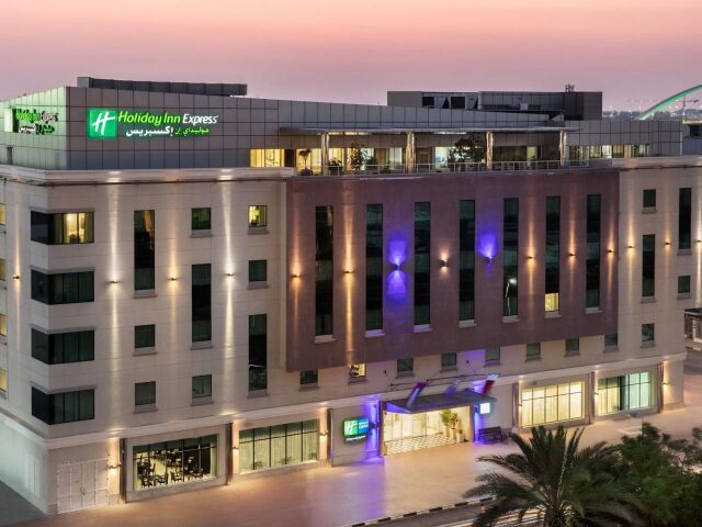 Holiday Inn Express Internet City photo 0