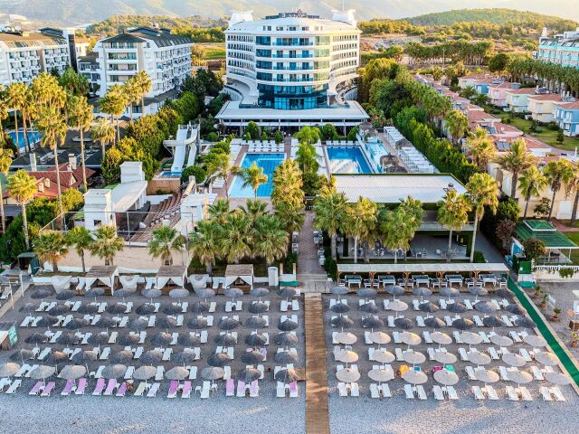 Q Premium Resort photo 2
