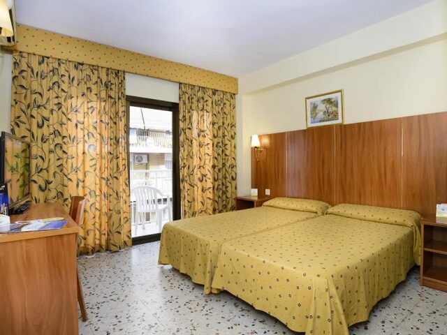 Mareny Benidorm photo 0