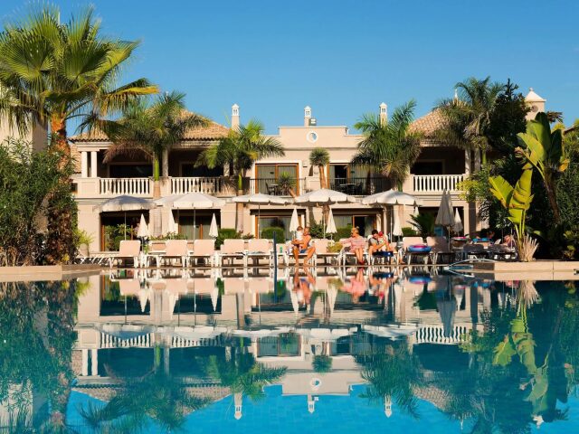 Marylanza Aparthotel