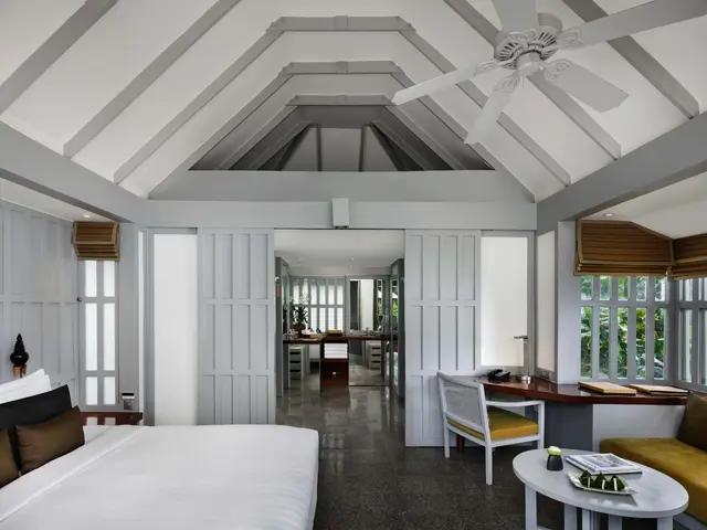 The Surin photo 2