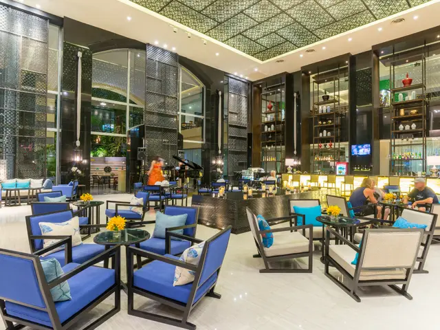 The Royal Paradise Hotel & Spa