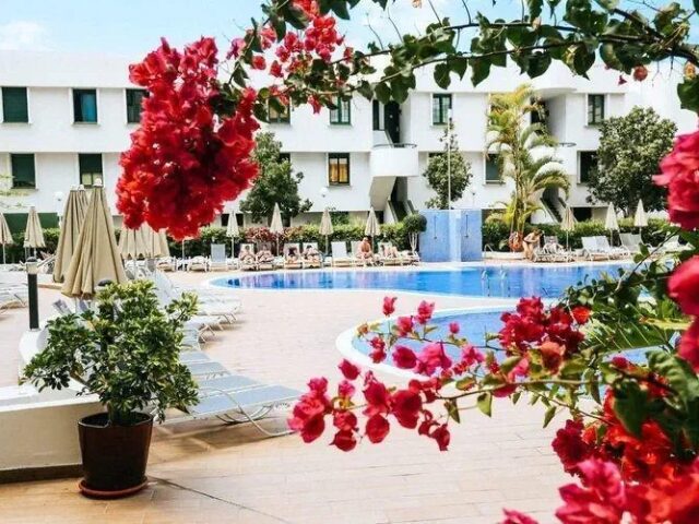 Coral Suites & Spa photo 0