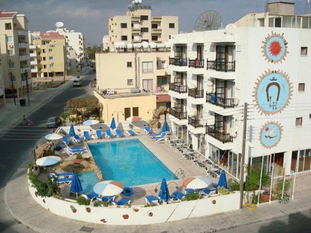 Best Western Plus Larco