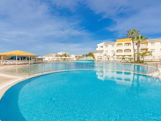 Blau Punta Reina Resort photo 0
