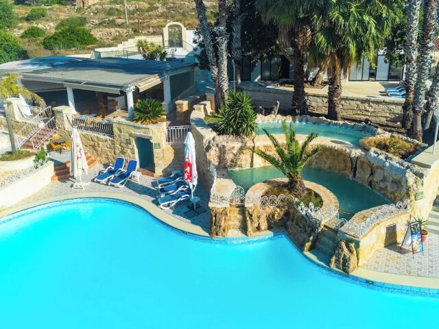 Xemxija Bay photo 2