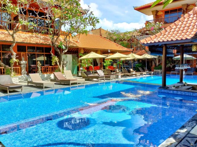 Wina Holiday Villa