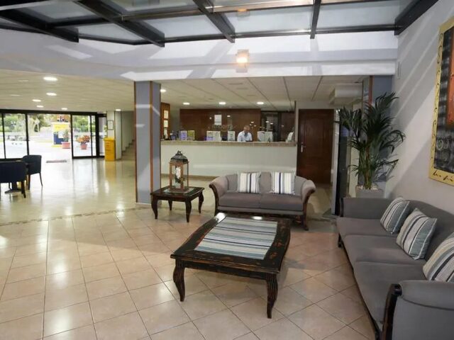 Andorra Aparthotel photo 3
