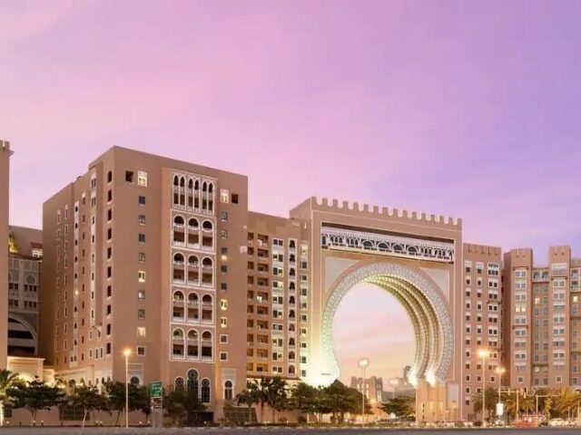 Oaks Ibn Battuta Gate
