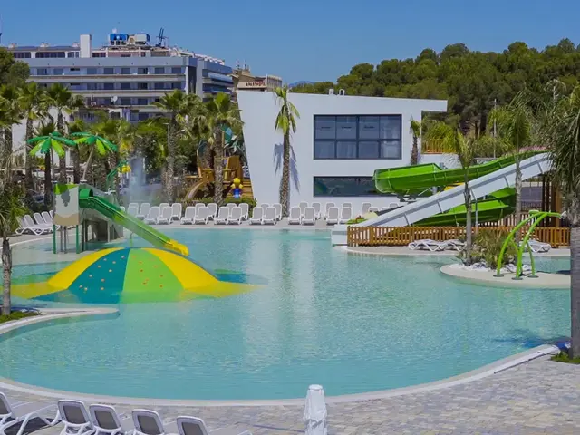 Alannia Salou photo 0