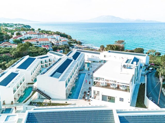 Mirage Bleu Resort