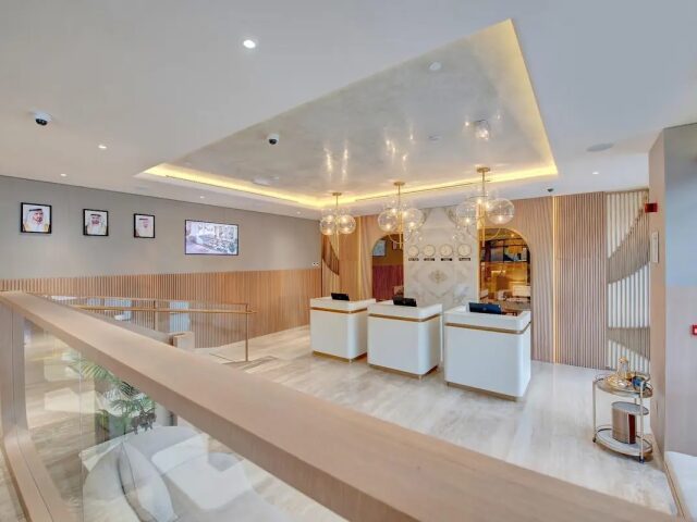 Royal Regency Suites photo 1
