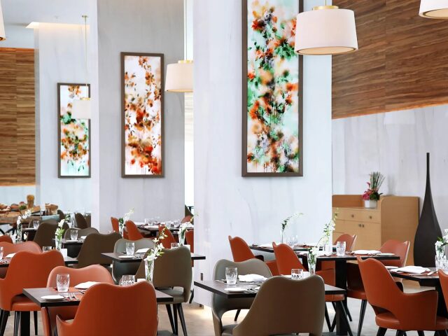 Grand Cosmopolitan Hotel photo 2