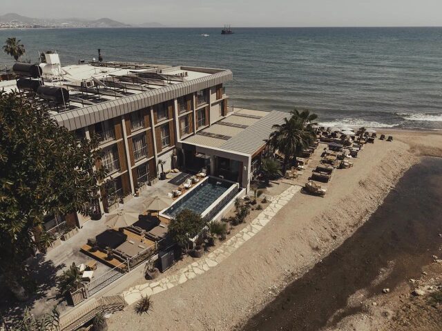 En Vie Beach Boutique