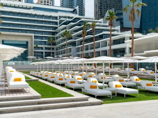 FIVE LUXE photo 0