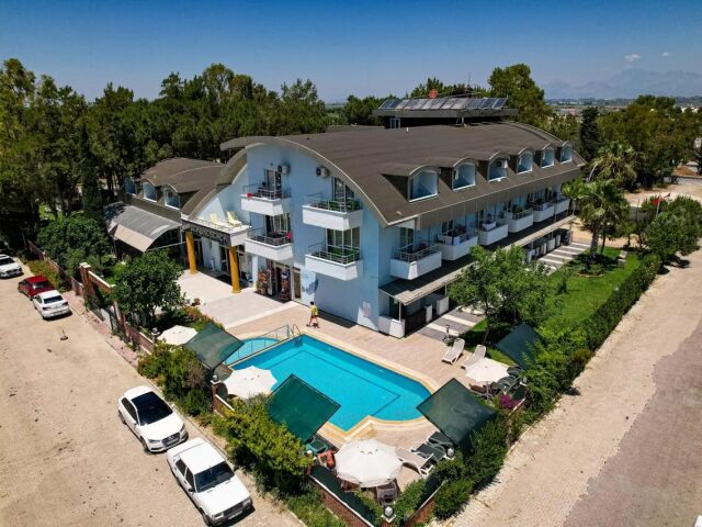 Prenses Sealine Beach Hotel