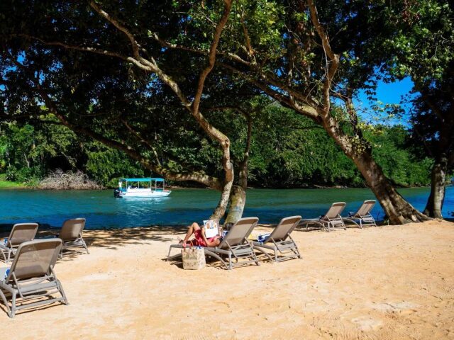 Oceans Creek Beach photo 3