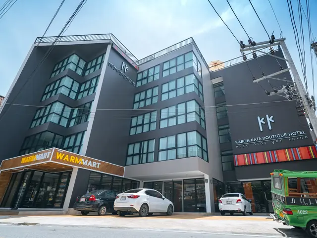 KK Karon Kata Boutique photo 1