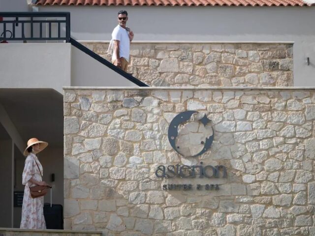 Louis Asterion Suites and Spa