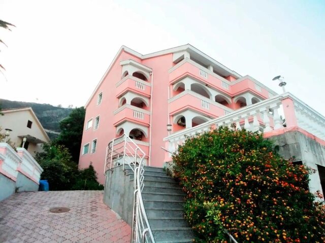 Apartments Tamara photo 0