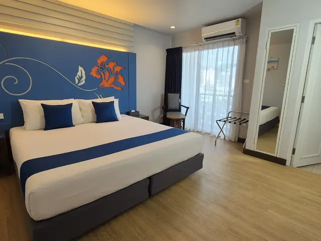 Days Inn by Wyndham Patong Beach Phuket photo 2