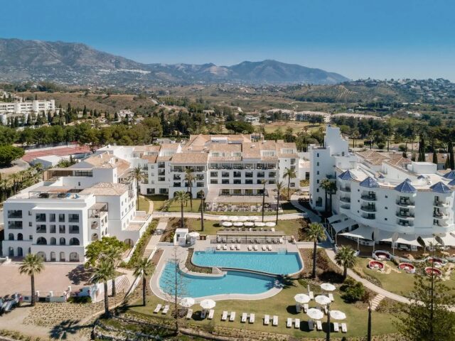 La Zambra Resort By Hyatt