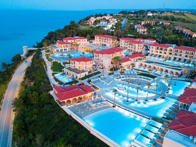 Cora Hotel & Spa Resort photo 1