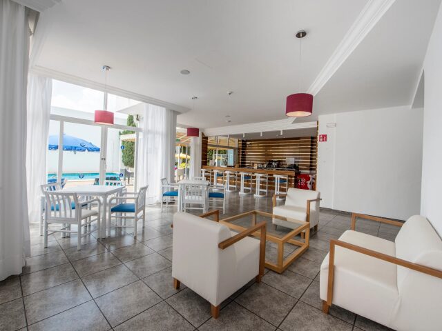 Apartamentos La Santa Maria