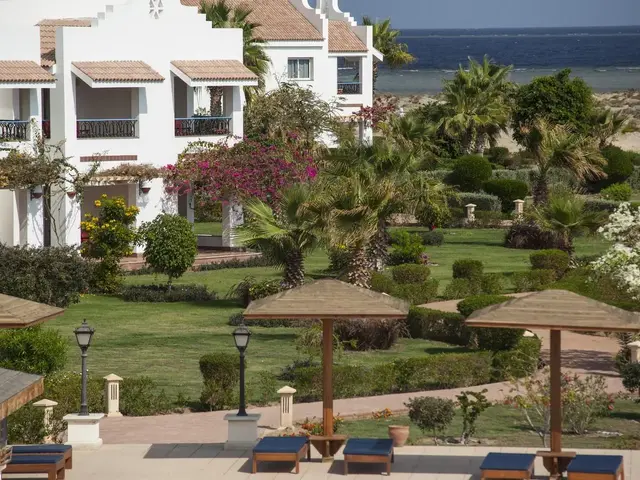 Lahami Bay Beach Resort & Gardens photo 0