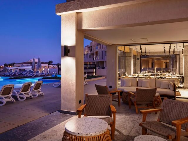 Creek Hotel and Residences photo 2