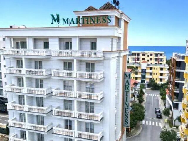 Martiness photo 0