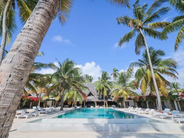 The Loop Beach Resort photo 3
