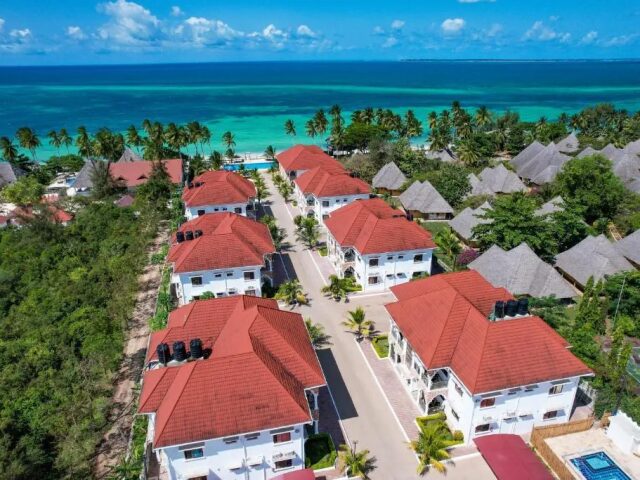 Sunny Palms Beach Bungalows photo 0