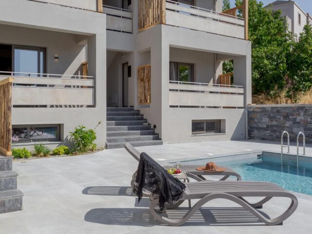 Casa D' Oro Suites photo 2